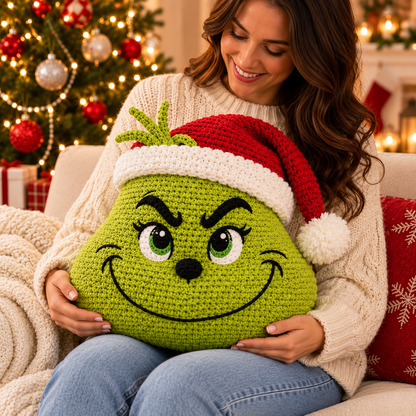 Grinch Crochet Pattern PDF – Christmas Door Wreath & Holiday Door Hanger