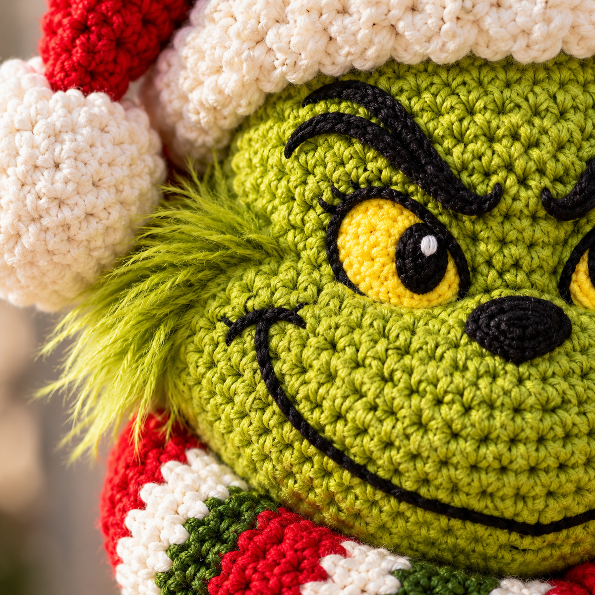 Grinch Crochet Pattern PDF – Christmas Door Wreath & Holiday Door Hanger